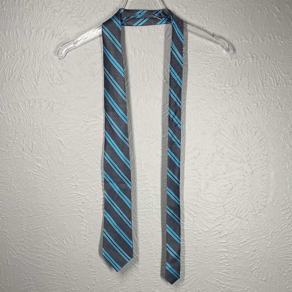 Pronto Uomo Black White Silver Blue 100% Silk Tie